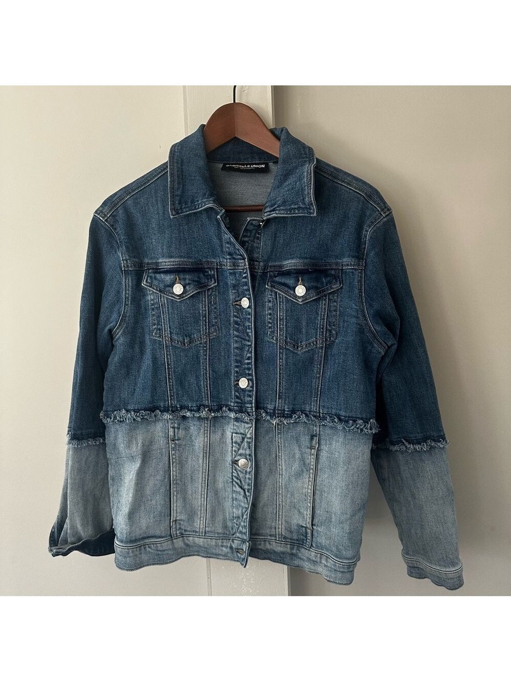 GABRIELLE UNION Deconstructed 2-tone Oversized Denim Jacket Womens sz Small